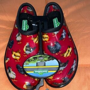 Oh my God, could these be any cuter made by groundwork waterproof, high traction